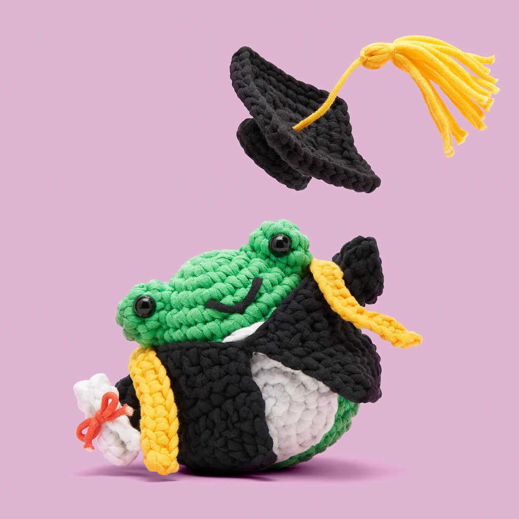 Tiny Graduation Gown Kit | The Woobles - Image 2