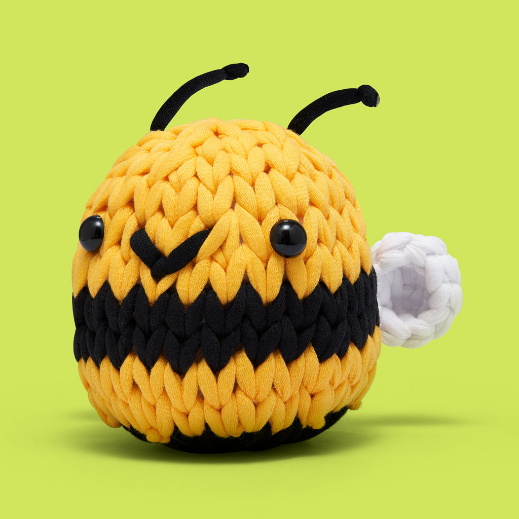 Cornelius the Bee Loopables™ Kit | The Woobles - Image 3